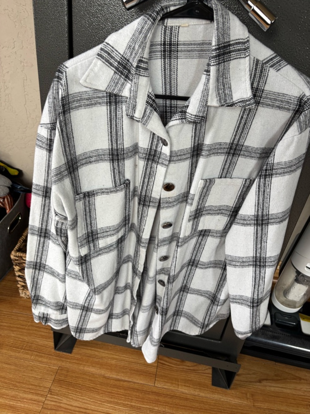 Women’s White and Black Plaid Button-Down Shirt Jacket